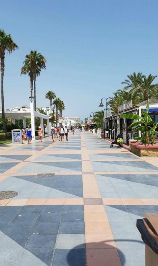 Skysea Apartments Benalmadena Luaran gambar